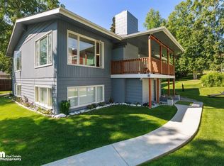 18943 Man O War Rd, Eagle River, AK 99577