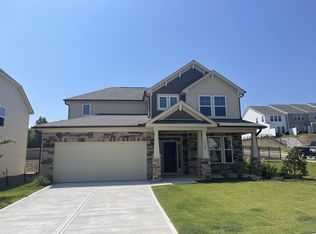 1300 Sidney Creek Dr, Zebulon, NC 27597