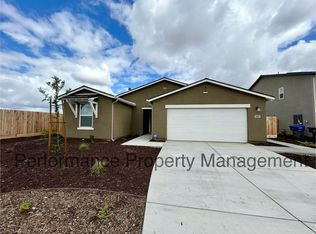 6104 Caruso Ave, Bakersfield, CA 93313