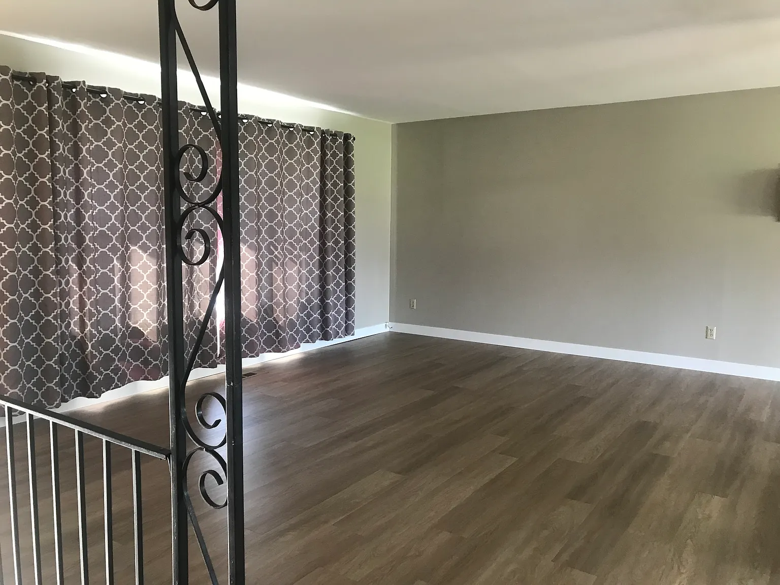 2 bed, 1100 sqft, $1,800 — Photo 4