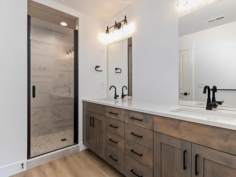 740 S Calhoun Ln — Photo 13