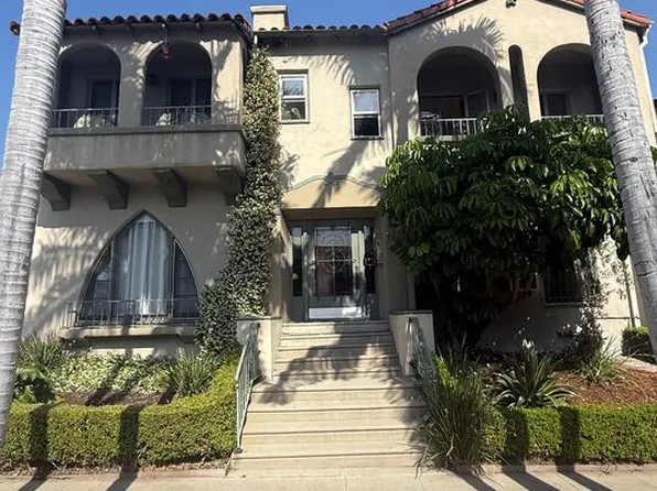 444 N Curson Ave #1/2, Los Angeles, CA 90036
