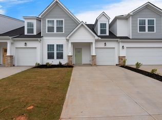 1530 Shallons Ct, Spartanburg, SC 29301
