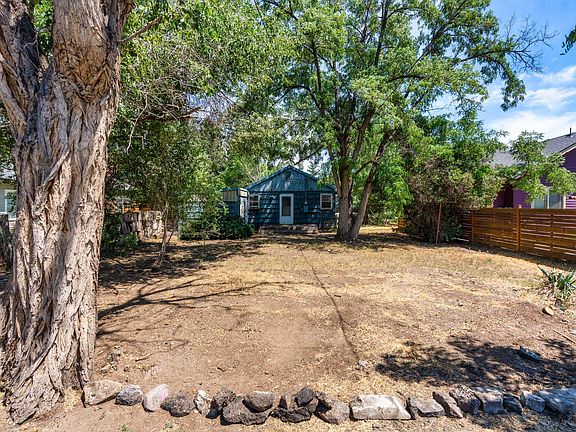 5th image of 237 SW 9th St