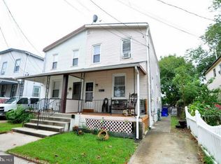 128 Spring Garden St, Riverside, NJ 08075