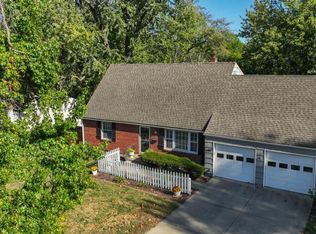 6419 W 62nd St, Mission, KS 66202