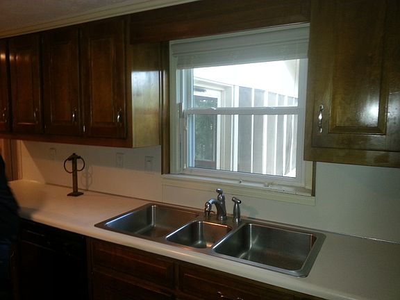 3rd image of 2358 Hudson Dr