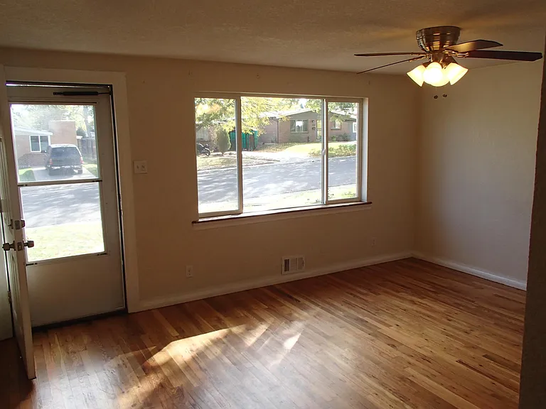 1451 S Osage St — Photo 5