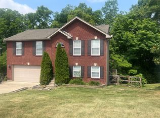 242 Fairway Dr, Dry Ridge, KY 41035