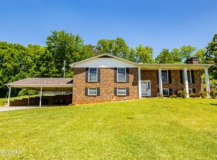 912 Windemere Cir, Maryville, TN 37804