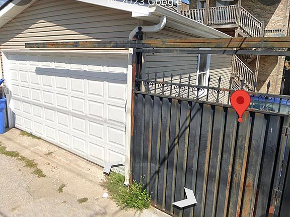 2nd image of 4321 W Drummond Pl