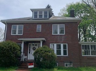 729 Scott St, Stroudsburg, PA 18360