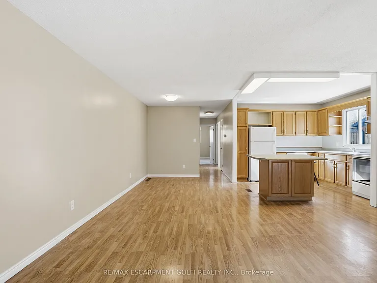 3905 Old Orchard Way — Photo 7