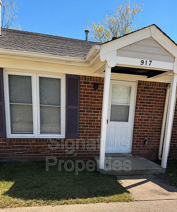 1st image of 917 Wickford Dr