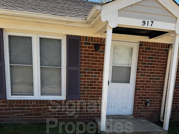 917 Wickford Dr, Chesapeake, VA 23320