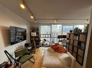 914 Yonge St #1208, Toronto, ON M4W3C8