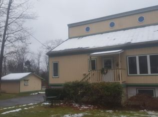 66 Newburgh Rd, Patterson, NY 12563