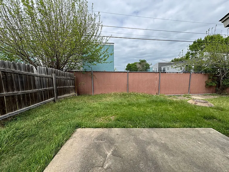3407 Victoria Cir — Photo 28