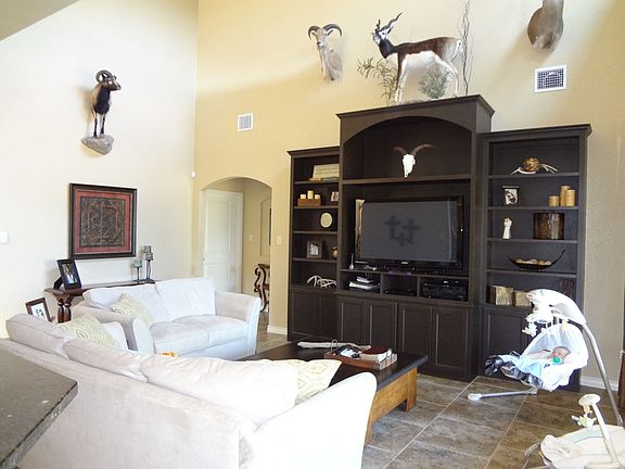 Great Room with 19' Ceilings