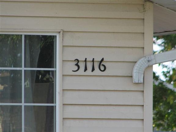 5th image of 3114-3116 W Wernett St