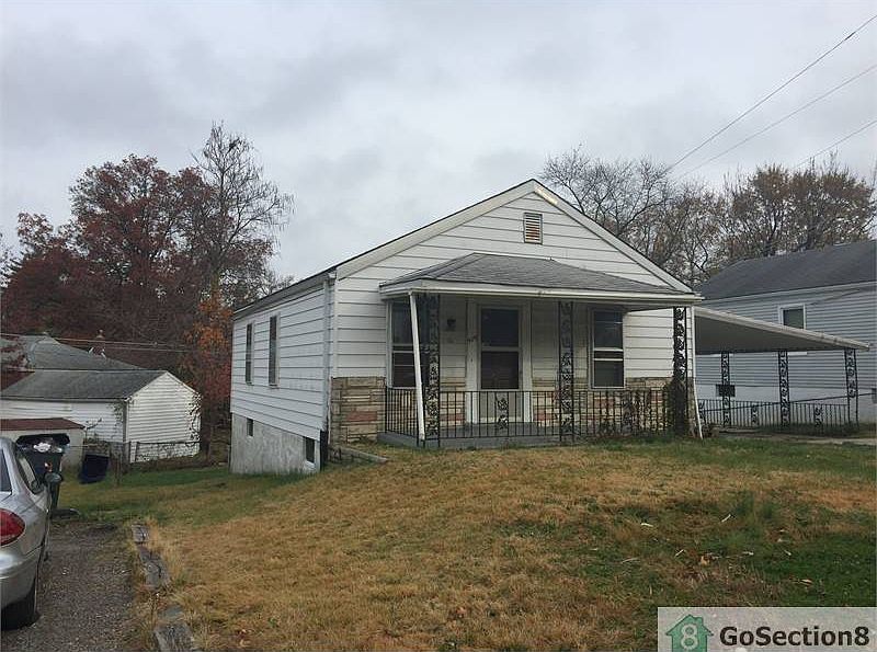 1st image of 909 Nassau Dr