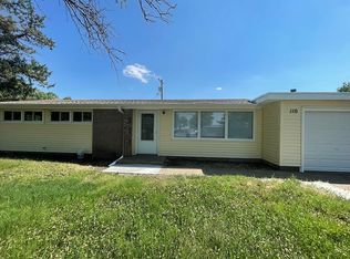 110 Raleigh St, Salina, KS 67401