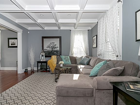 3rd image of 36 Jonesdale Ave