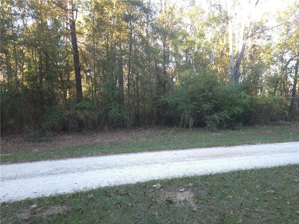 Deepwoods Dr, Covington, LA 70435
