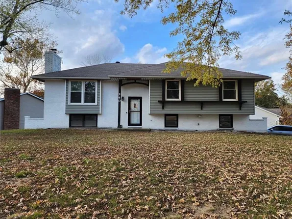 240 SE 101st Rd, Warrensburg, MO 64093