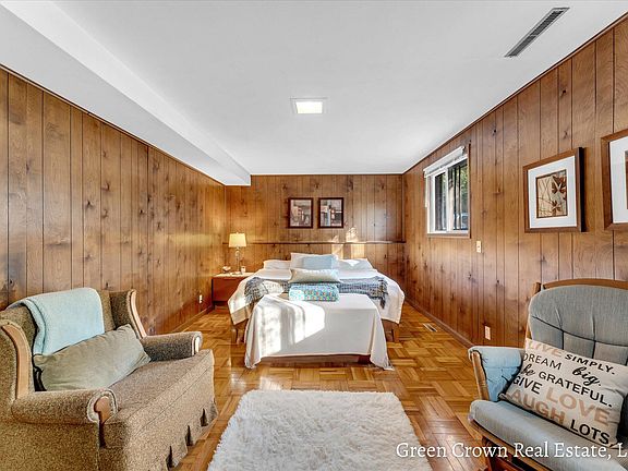 3rd image of 2474 Hathaway Ct