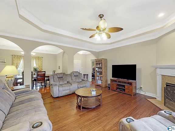 2nd image of 29515 Thunderpaw Dr