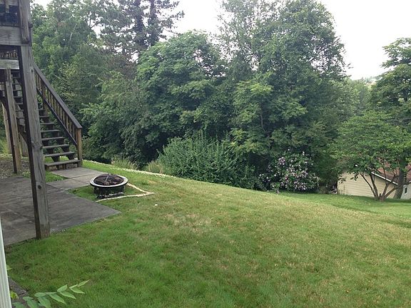 4th image of 107 Pine Knoll Ter