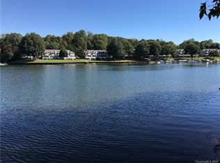 327 Windemere Isle Rd, Statesville, NC 28677