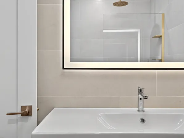 31 Bayview Avenue image 25 of 30