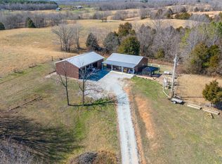 99 N Bradley Rd, Lawrenceburg, TN 38464