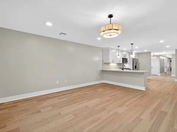 29 West 9th Street image 45 of 49