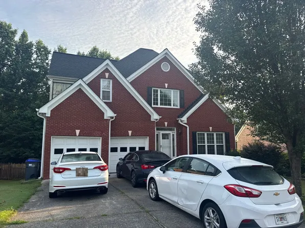 2929 Savannah Walk Ln, Suwanee, GA 30024