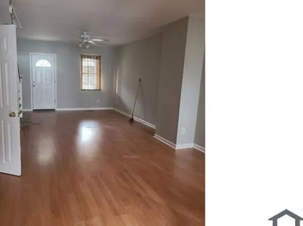 4027 Markland St, Philadelphia, PA 19124