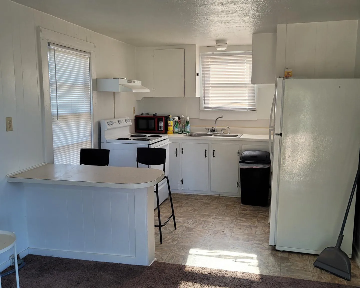 1 bed, 600 sqft, $650 — Photo 1