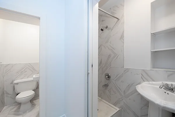 Rented by R New York | media 16