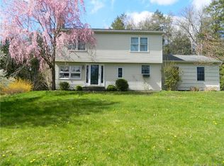 25 Riverhill Rd, Southbury, CT 06488
