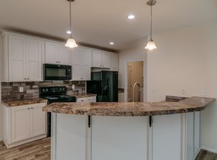 233 Broadmore Ave NE, Salem, OR 97301