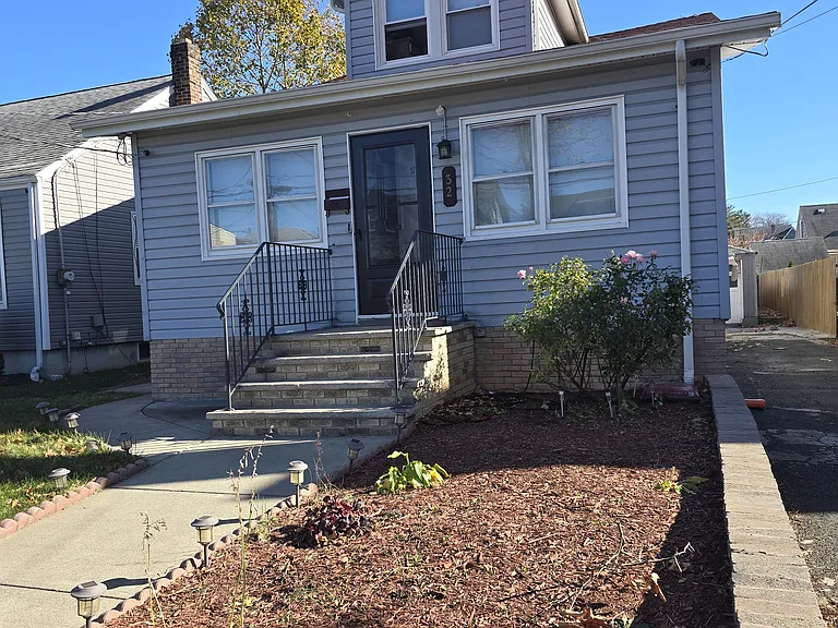 32 Ligham St #2 — Photo 14
