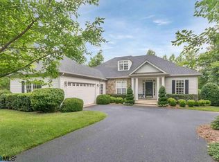 3512 Glasgow Ln, Keswick, VA 22947