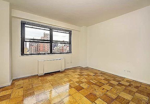 5th image of 300 W 55th St APT 9X