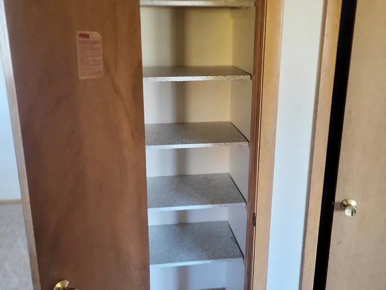 4284 S Whitnall Ave #7 — Photo 9