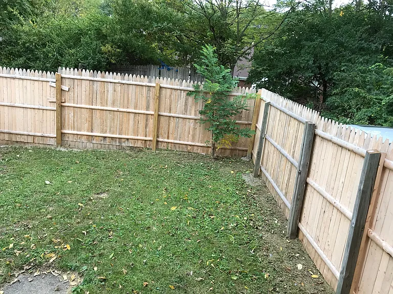 1228 Drott Ave — Photo 7