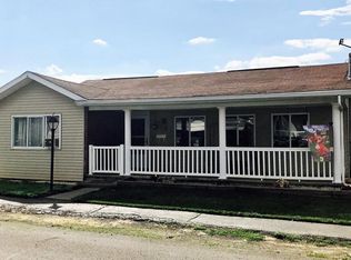130 Cemetery St, Archbald, PA 18403