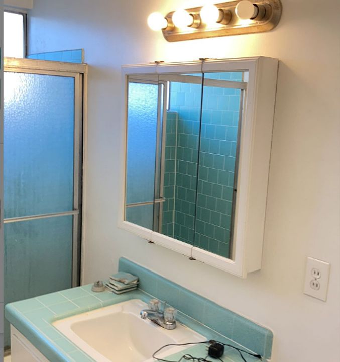 1st image of 219 10th St APT 6