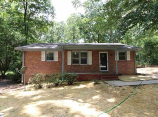 2 Deer Creek Dr, Piedmont, SC 29673